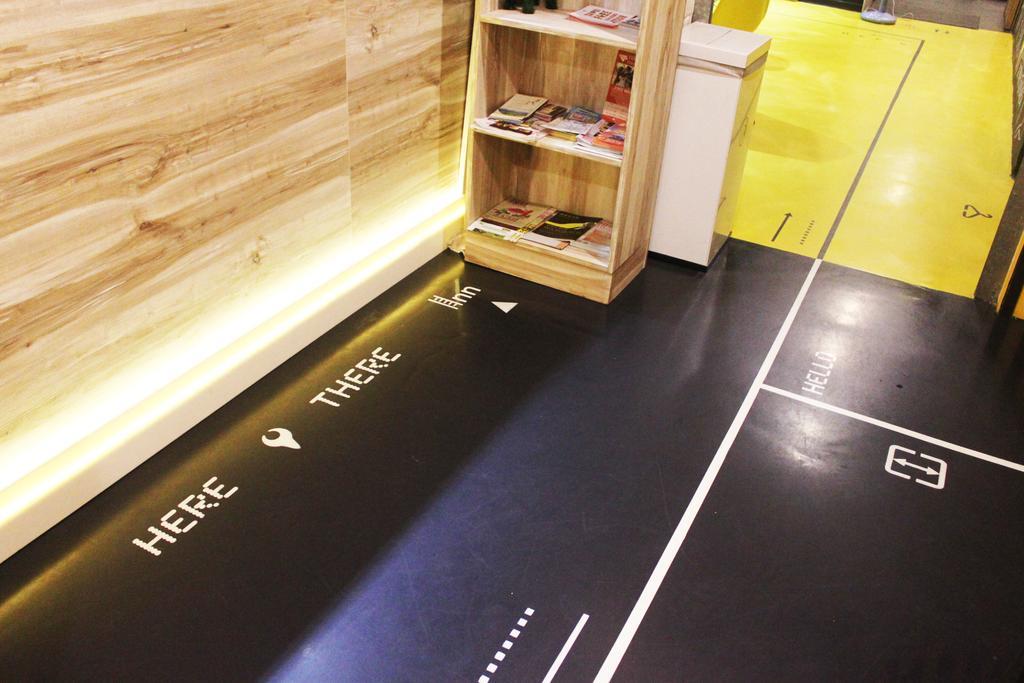 Here X There Hostel Taipei Main Station المظهر الخارجي الصورة