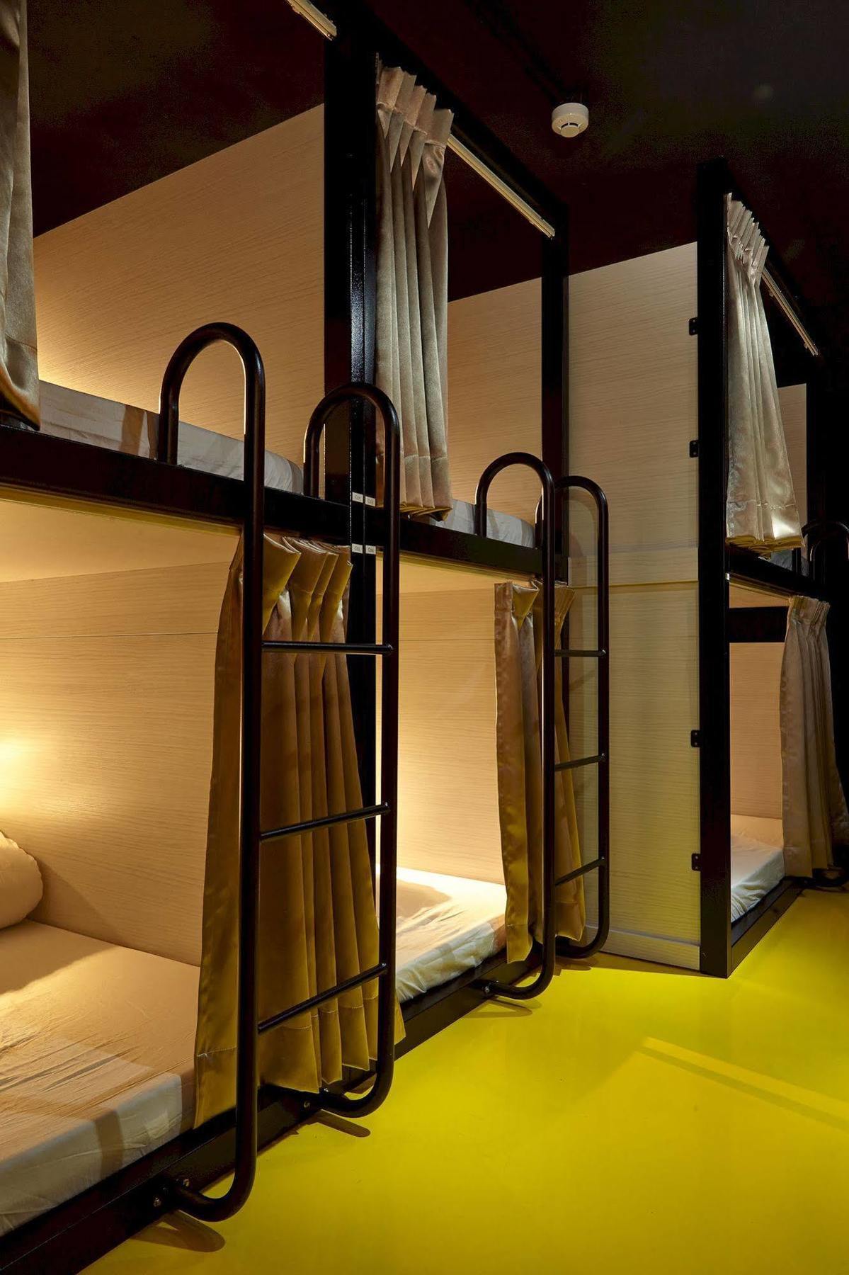 Here X There Hostel Taipei Main Station المظهر الخارجي الصورة
